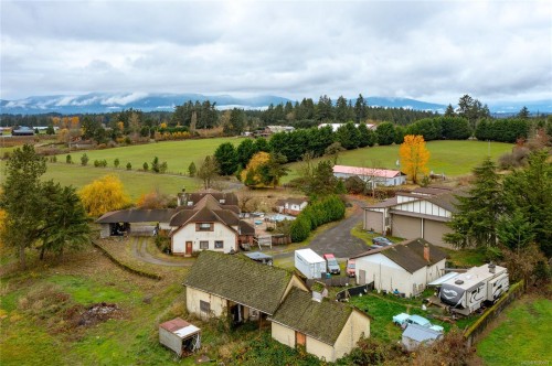 1909 Stamps Rd, Duncan, BC 