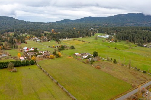 1909 Stamps Rd, Duncan, BC 