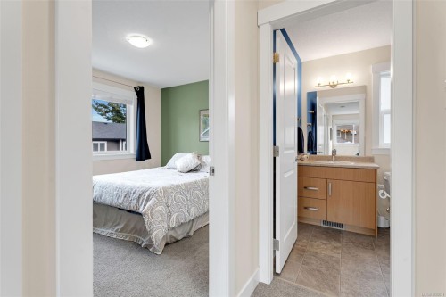 6016 Tweedsmuir Cres, Nanaimo, BC 