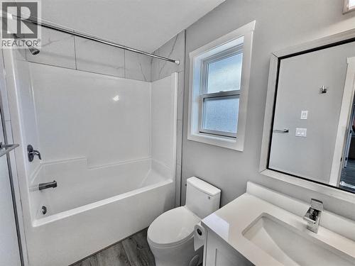 5830 Okanagan Street Unit# 102, Oliver, BC - Indoor Photo Showing Bathroom