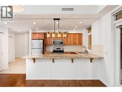 Sit up counter with room for 4 - 