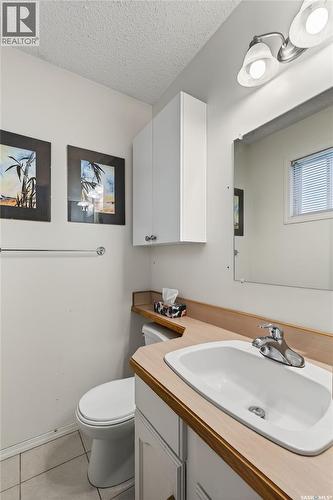 3289 Grey Owl Crescent, Prince Albert, SK - Indoor Photo Showing Bathroom