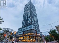 507 - 203 COLLEGE STREET  Toronto, ON M5T 1P9