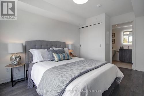 303 - 1401 O'Connor Drive, Toronto, ON - Indoor Photo Showing Bedroom