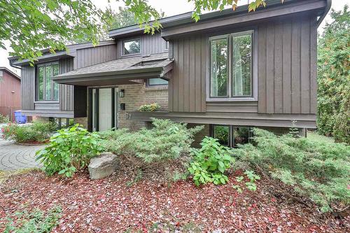 77 Av. des Camélias  Gatineau (Aylmer), QC J9J 2E7