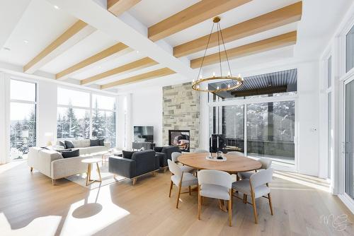 Salle à manger - 1217 Ch. Du Millepertuis, Piedmont, QC - Indoor With Fireplace