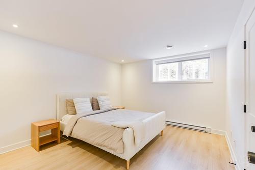 Chambre à coucher - 1217 Ch. Du Millepertuis, Piedmont, QC - Indoor Photo Showing Bedroom