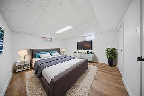 422 Royal Ave, Winnipeg, MB 