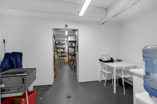 Commerce - 284Z  - 288Z Rue Notre-Dame O., Montréal (Ville-Marie), QC 