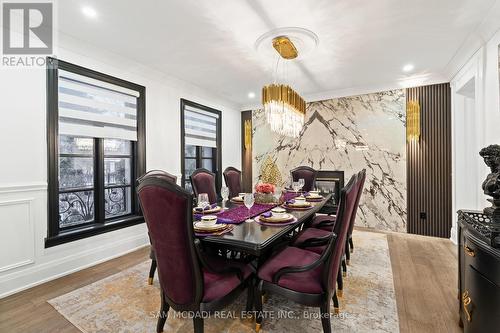 1540 Mississauga Road, Mississauga, ON - Indoor Photo Showing Dining Room