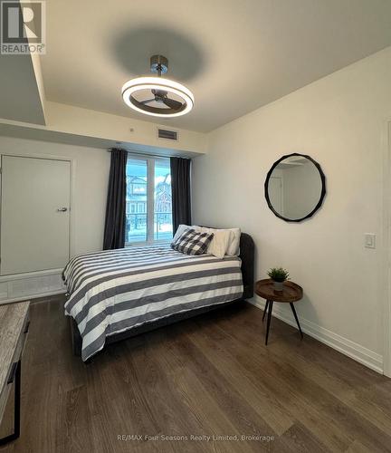 Primary bedroom - 108 - 17 Spooner Crescent, Collingwood, ON - Indoor Photo Showing Bedroom