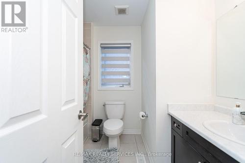 11 Cyclone Trail, Brampton, ON - Indoor Photo Showing Bathroom