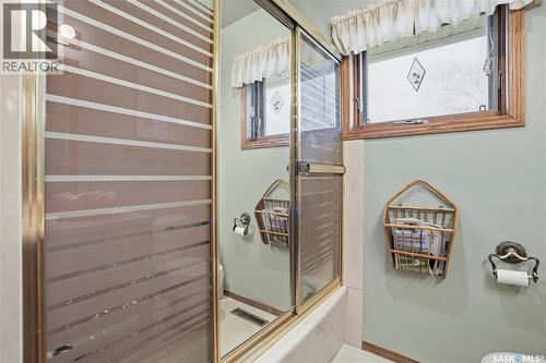 3510 25Th Avenue, Regina, SK - Indoor Photo Showing Other Room