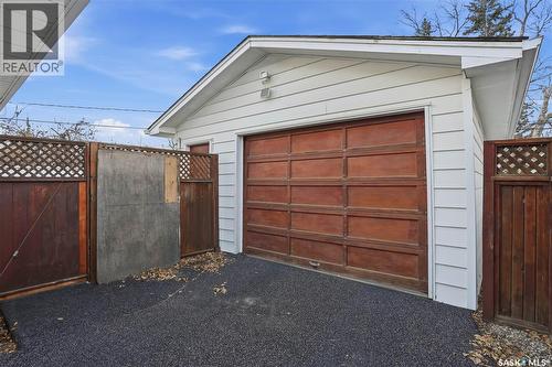 3510 25Th Avenue, Regina, SK - Outdoor With Exterior