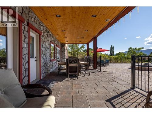 1727 Davidson Road, Lake Country, BC - Outdoor With Deck Patio Veranda With Exterior