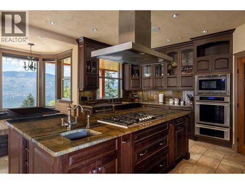 Main Level Kitchen - 1727 Davidson Road, Lake Country, BC - Indoor Photo Showing Kitchen