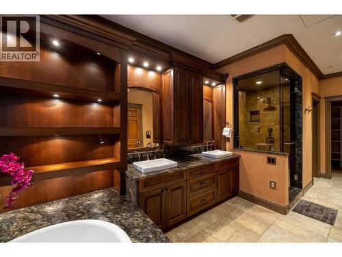 1727 Davidson Road, Lake Country, BC - Indoor Photo Showing Bathroom