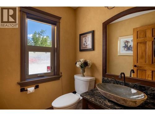 1727 Davidson Road, Lake Country, BC - Indoor Photo Showing Bathroom