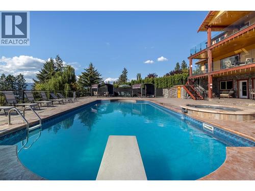1727 Davidson Road, Lake Country, BC - Outdoor With In Ground Pool With Backyard