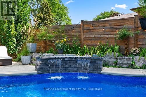 231 Southwood Court, Oakville (Br Bronte), ON - Outdoor With In Ground Pool