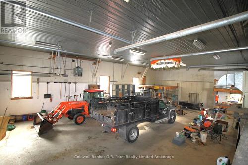 264 John Street S, Aylmer, ON - Indoor Photo Showing Garage