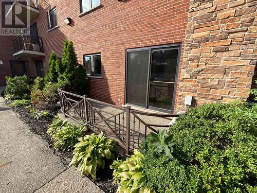 108 - 1212 Fennell Avenue E, Hamilton, ON - Outdoor