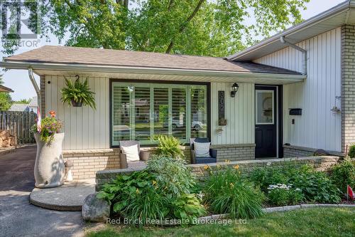 302 Ross Avenue, Kitchener, ON - Outdoor