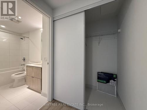 2612 - 395 Bloor Street, Toronto, ON - Indoor Photo Showing Bathroom