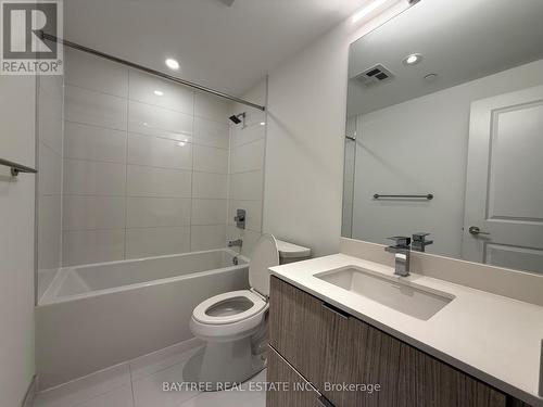 2612 - 395 Bloor Street, Toronto, ON - Indoor Photo Showing Bathroom