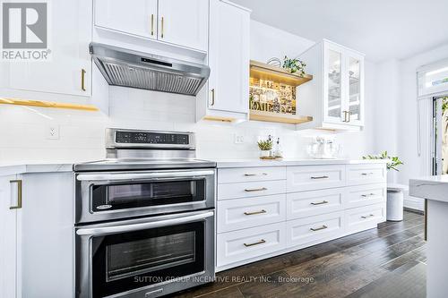 432 Woodsmere Crescent, Pickering, ON - Indoor Photo Showing Kitchen