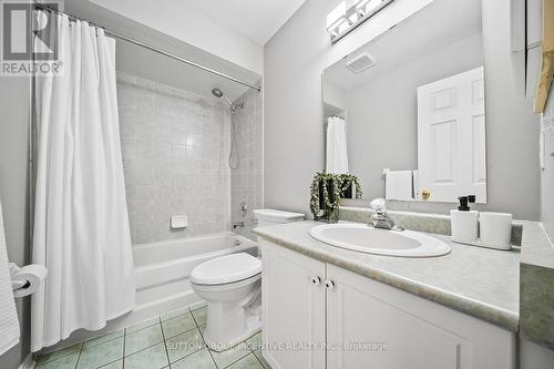 432 Woodsmere Crescent, Pickering, ON - Indoor Photo Showing Bathroom