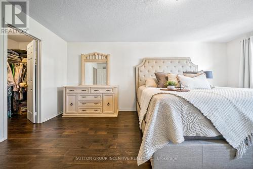432 Woodsmere Crescent, Pickering, ON - Indoor Photo Showing Bedroom