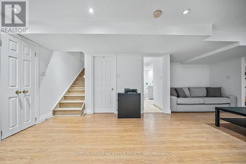 432 Woodsmere Crescent, Pickering, ON - Indoor