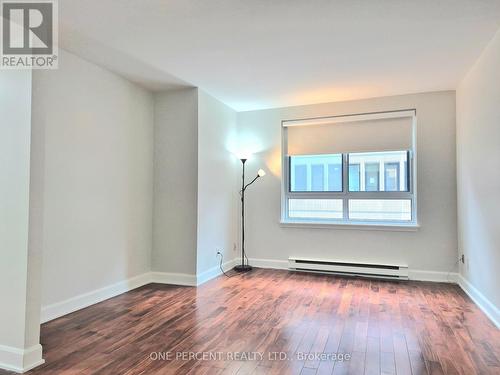 1103 - 199 Kent Street, Ottawa, ON - Indoor Photo Showing Other Room
