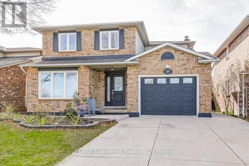 19 NATIONAL DRIVE  Hamilton (Gershome), ON L8G 5C3