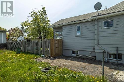 126 Harmony Avenue, Hamilton, ON - Outdoor