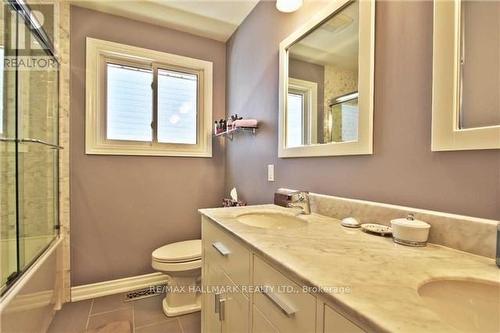 208 Pine Cove Road, Burlington, ON - Indoor Photo Showing Bathroom