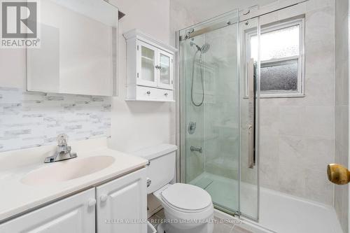 328 Weston Road, Toronto, ON - Indoor Photo Showing Bathroom