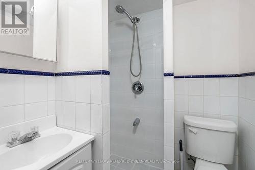 328 Weston Road, Toronto, ON - Indoor Photo Showing Bathroom