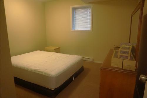 8895 Doherty Street, Canal Flats, BC - Indoor Photo Showing Bedroom