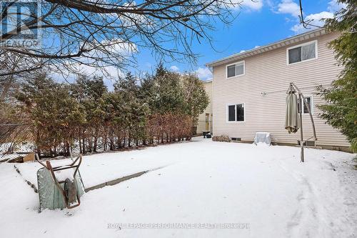 6349 St Louis Drive, Ottawa, ON - Outdoor