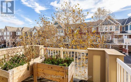 1525 Husband Place, Milton, ON - Outdoor