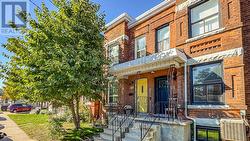 49 MADISON AVENUE  Hamilton, ON L8L 5Y5