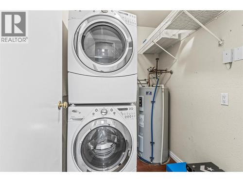 3800 28A Street Unit# 205, Vernon, BC - Indoor Photo Showing Laundry Room