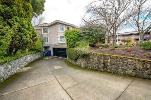 306-1 Buddy Rd, View Royal, BC - Outdoor