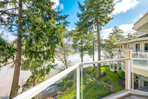 306-1 Buddy Rd, View Royal, BC - Outdoor