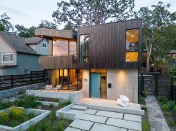 3025 Jackson St  Victoria, BC V8T 3Z7