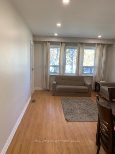 Main-5 Compton Drive, Toronto, ON - Indoor Photo Showing Other Room