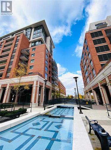 1818 - 800 LAWRENCE AVENUE W  Toronto, ON M6A 1C3