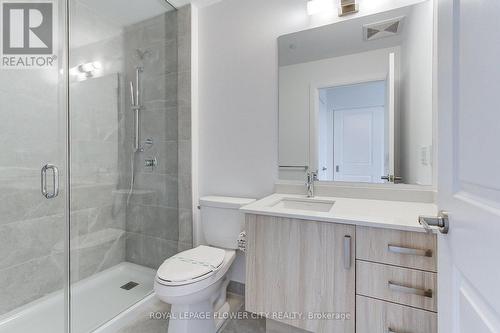 1808 - 3240 William Coltson Avenue E, Oakville, ON - Indoor Photo Showing Bathroom